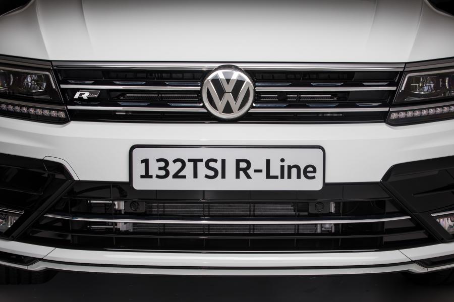 Детали экстерьера Volkswagen Tiguan R-Line Edition 2019 года  (AU) (фото 4 из 10)